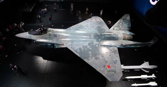 “绝杀”苏-75样机现身航展被网友说“丑” 这款飞机有何设计特点？